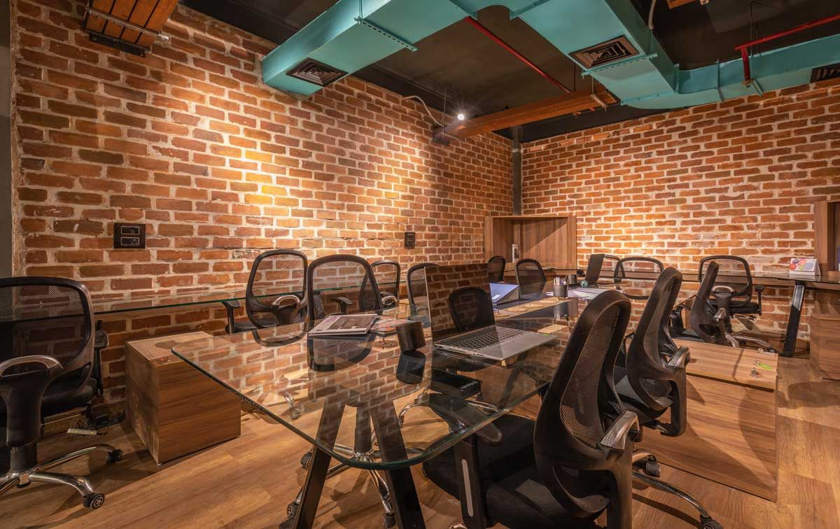 STEP 01 WorkSpaces